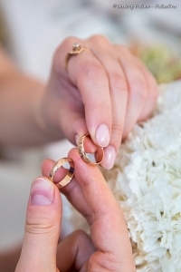Свадебная художественная фотосъемка, свадебные кольца. Фотограф на свадьбу Дмитрий Фуфаев.
