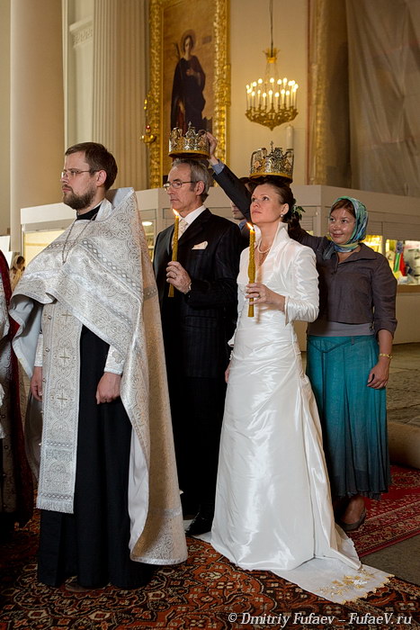 Венчание в Троицком Соборе, фотограф на венчание