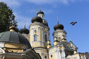 Крещение в православном храме фото. Владимирский собор. Фотограф на крещение.