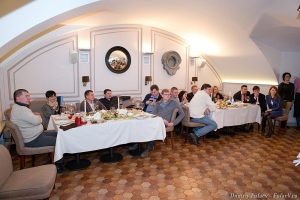 Фотограф на корпоратив, общий вид зала ресторана