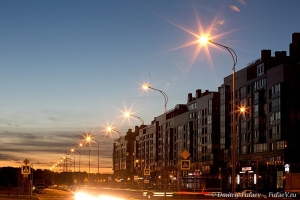 Балтийская жемчужина Ночной вид. Уличное освевщение