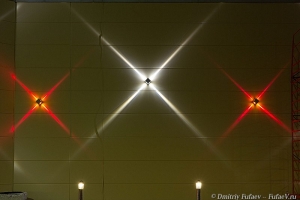 Светильники на стене Северного молла