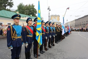 Праздник в Лавре день перенесения мощей Александра Невского. Фото Дмитрий Фуфаев
