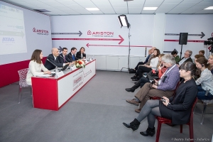 Юбилей завода Ariston Thermo Group  во Всеволожске. Пресс-конференция для СМИ РФ. Фотограф на деловое и официальное мероприятие Дмитрий Фуфаев.