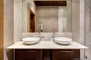 Санузел в коттедже. Фотограф интерьеров высокого качества Дмитрий Фуфаев.