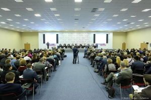 Пленарное заседание Пленарное заседание Петербургского Международного Инновационного форума. Фотограф на мероприятие Дмитрий Фуфаев.