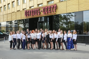 Групповой портрет сотрудников.  Фотограф - портретист Дмитрий Фуфаев.