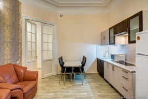 Фотосъемка интерьеров квартиры. Кухня. Фотограф в Санкт-Петербурге Дмитрий Фуфаев.