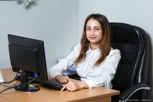 Качественные красивые портреты на рабочем месте. Фотограф Дмитрий Фуфаев.