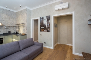 Фотосъемка интерьеров. Белые деревянные арки в комнате. Фотограф Дмитрий Фуфаев.