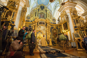 Божественная Литургия в Никольском соборе Санкт-Петербурга. Фотограф Дмитрий Фуфаев.