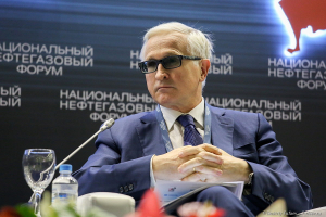 Александр Шохин Президент РСПП - фото на Национальном Нефтегазовом форуме в Москве. Фотограф на официальное мероприятие Дмитрий Фуфаев.