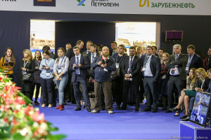 Фотосъемка  главной пленарной сессии форума «Россия и  центры энергетического влияния: диверсификация в условиях жесткой конкуренции». Фотограф на мероприятие, событие, форум Дмитрий Фуфаев.