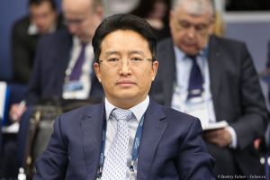 Се Шуцзян  Главный редактор газеты   «Энергетические новости»   Жэньминь Жибао (КНР) ИНВЕСТИЦИОННЫЙ САММИТ Российский ТЭК на мировом рынке капитала:   анализ возможностей и рисков. Фотограф на мероприятие Дмитрий ФуфаевИНВЕСТИЦИОННЫЙ САММИТ Российский ТЭК на мировом рынке капитала:   анализ возможностей и рисков. Фотограф на мероприятие Дмитрий Фуфаев