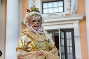 Выпускной бал  в Летнем дворце. Фотограф на выпускной Дмитрий Фуфаев.