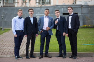 Выпускной 2017 в Летнем Дворце. Фотограф на выпускной Дмитрий Фуфаев.