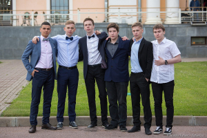 Выпускной 2017 в Летнем Дворце. Фотограф на выпускной Дмитрий Фуфаев.