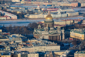 Исаакиевский собор.  Виды Санкт-Петербурга с воздуха. Аэросъемка с вертолета. Фотограф Дмитрий Фуфаев.