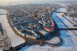 Стрелка Васильевского острова. Виды зимнего Санкт-Петербурга с высоты. Аэрофотосъемка. Нева. Фотограф Дмитрий Фуфаев.