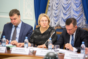 На заседании. Фотограф на деловое мероприятие Дмитрий Фуфаев.
