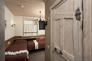 Номер отеля 3 гнома. Интерьерная фотосъемка в Санкт-Петербурге. Фотограф Дмитрий Фуфаев.