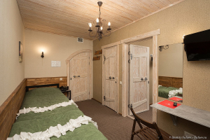 Номер отеля. Интерьерная фотосъемка отеля 3 гнома в Санкт-Петербурге - фотосъемка небольших пространств. Фото Дмитрия Фуфаева.