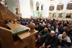 В Соборной мечети. Санкт-Петербург в день праздника Ураза-Байрам. Фотограф Дмитрий Фуфаев.
