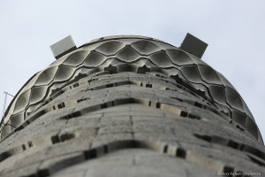 Минарет Соборной Мечети в Праздник  Ураза-Байрам 15.06.2018 в  Санкт-Петербурге.  Фотограф Дмитрий Фуфаев.