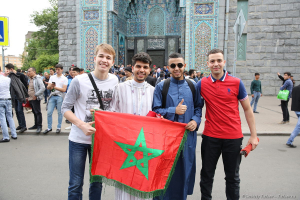 Болельщики из Марокко в Праздник  Ураза-Байрам 15.06.2018 в  Санкт-Петербурге.  Фотограф Дмитрий Фуфаев.
