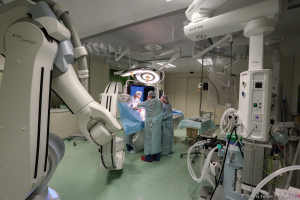 В операционной. Репортаж о клинике. Фотограф Дмитрий Фуфаев.