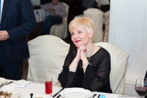 Репортажный портрет на празднике. Фотосъемка юбилея.  Фотограф Дмитрий Фуфаев.