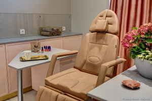 Фотосъемка интерьеров салона красоты. Дизайн Татьяна Сазонова. Фотограф Дмитрий Фуфаев.