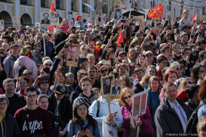 Бессмертный полк Санкт-Петербург 2019. Невский проспект. Фотограф Дмитрий Фуфаев.