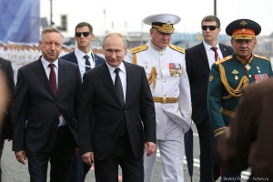 Владимир Владимирович Путин на празднике Дня ВМФ в Санкт-Петербурге 2019 году. Фотограф на мероприятие Дмитрий Фуфаев.