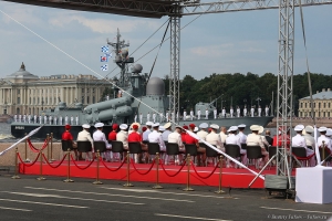 Парад военных кораблей на Неве. Празднование дня ВМФ в Санкт-Петербурге 2020. Фотограф на мероприятие Дмитрий Фуфаев.