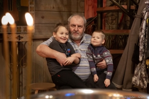 Портрет перед крещением. Фотограф на крещение Дмитрий Фуфаев.