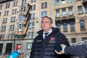 Обрушились балконы на Кирочной улице в Санкт-Петербурге. Фотограф Дмитрий Фуфаев.