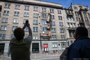 Обрушились балконы на Кирочной улице в Санкт-Петербурге. Фотограф Дмитрий Фуфаев.