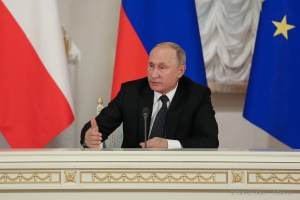 Президент Владимир Владимирович Путин и Канцлер Австрии С. Курц. Выставка - Шедевры двух имперских столиц. Эрмитаж в Санкт-Петербурге. 2018 год. Фотограф на мероприятие Дмитрий Фуфаев.