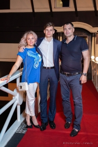 Фотосъемка выпускного 21 июня 2019 года Фрегат Благодать.  Фотограф Дмитрий Фуфаев.
