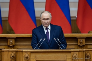 Президент Российской Федерации Владимир Путин на встрече с членами Совета законодателей РФ при Федеральном Собрании в Таврическом дворце Санкт-Петербурга. 2024.04.26