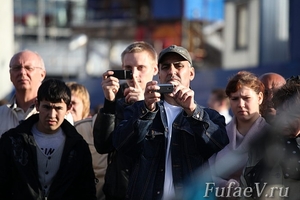 Фото Цыганские танцы на корпоративном празднике Фотограф  на корпоратив Дмитрий Фуфаев. Заказать фотографа  тел.8-911-008-22-13.