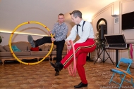 Акробатически трюки и жонглирование фото, фотограф на корпоратив