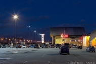 Свеверный молл ночные фото, подсветка торгового комплекса, съемка зданий ночью