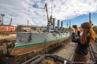 Крейсер аврора на ремонте в Кронштадте
