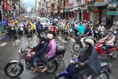 Уличное движение, фото улицы Вьетнама. мотобайки. фотограф Дмитрий Фуфаев