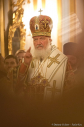 Благословение Патриарха вся Руси  Кирилла  во время Божественной Литургии. Фотограф Дмитрий Фуфаев.