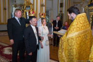 Таинство венчания в Никольском соборе Петербурга. Фотограф на венчание в Никольском соборе Дмитрий Фуфаев.