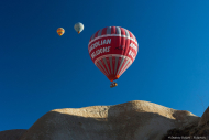Каппадокия. Воздушный шар над горой. Полет на воздушном шаре совершил Фотограф Дмитрий Фуфаев.