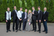 Портрет выпускников 2017 на празднике в Летнем дворце. Фотограф на выпускной Дмитрий Фуфаев.